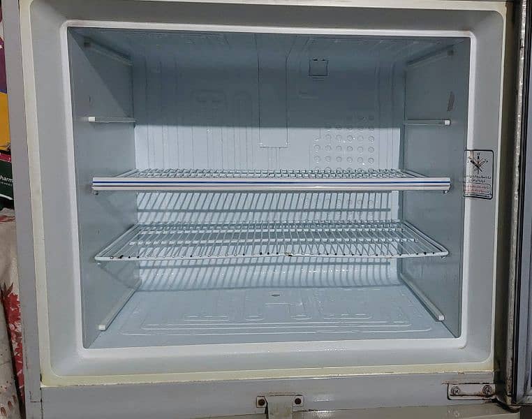 for Sale dawlance refrigerator model 9177 5