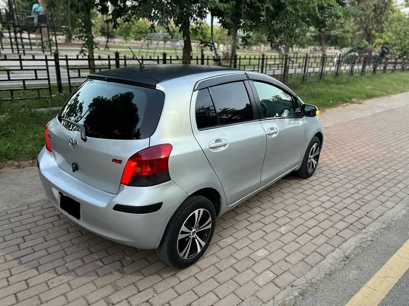 Toyota Vitz 2010|13 17