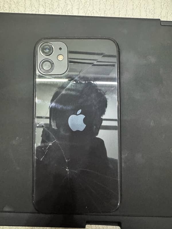 IPHONE 11 ,PTA APPROVED 4