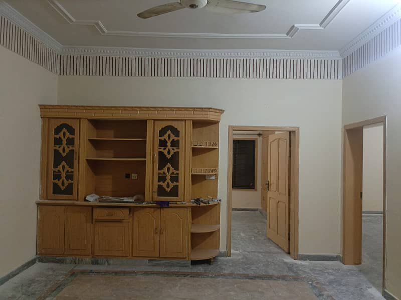 7Marla ground flour with gas for rent Ghauri town phase 5b 2