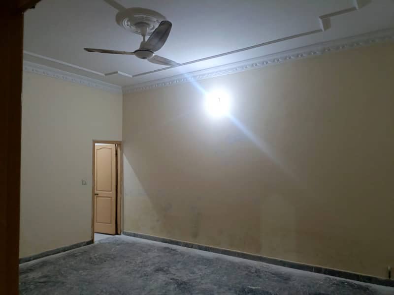 7Marla ground flour with gas for rent Ghauri town phase 5b 9