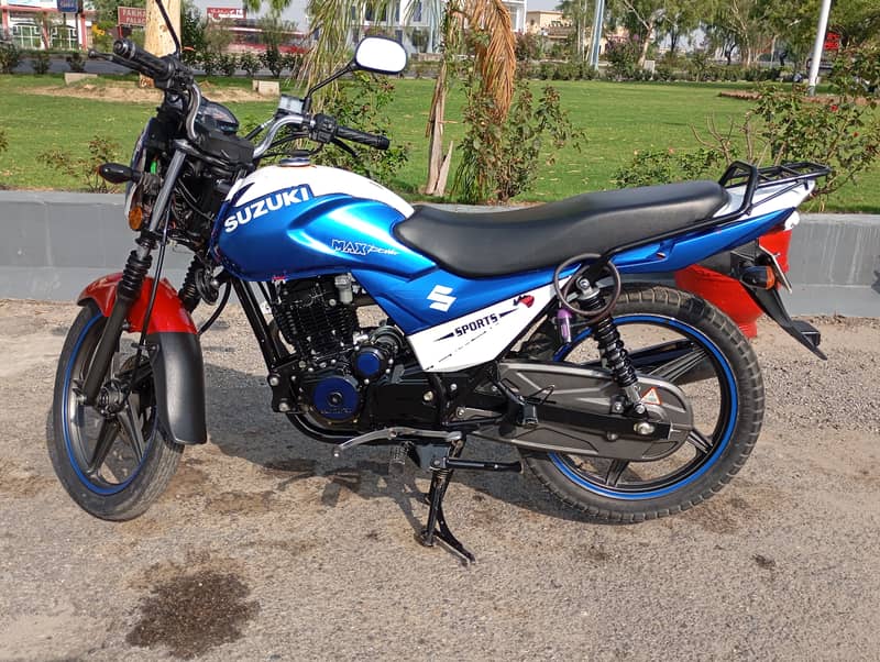 Suzuki GR 150 2022 5