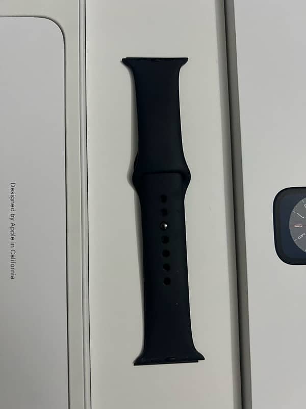 Apple watch series 8 45mm 10/10 complete box 1