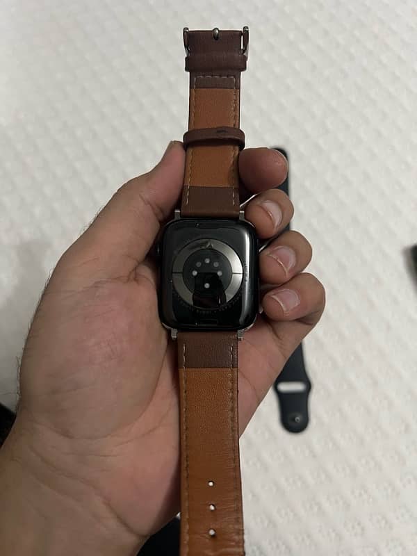 Apple watch series 8 45mm 10/10 complete box 10