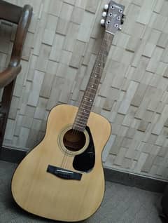 Yamaha F310 Acoustic Guitar - Made in Indonesia