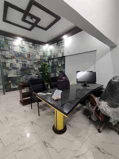 NEWLY RENOVATED COMMERCIAL OFFICE 500SQ. FT FOR RENT IDEAL LOCATION