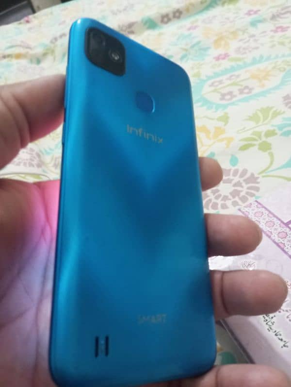 INFINIX SMART HD 4G. . . 4/32 GB. PTA APPROVED WITH COMPLETE BOX. 3