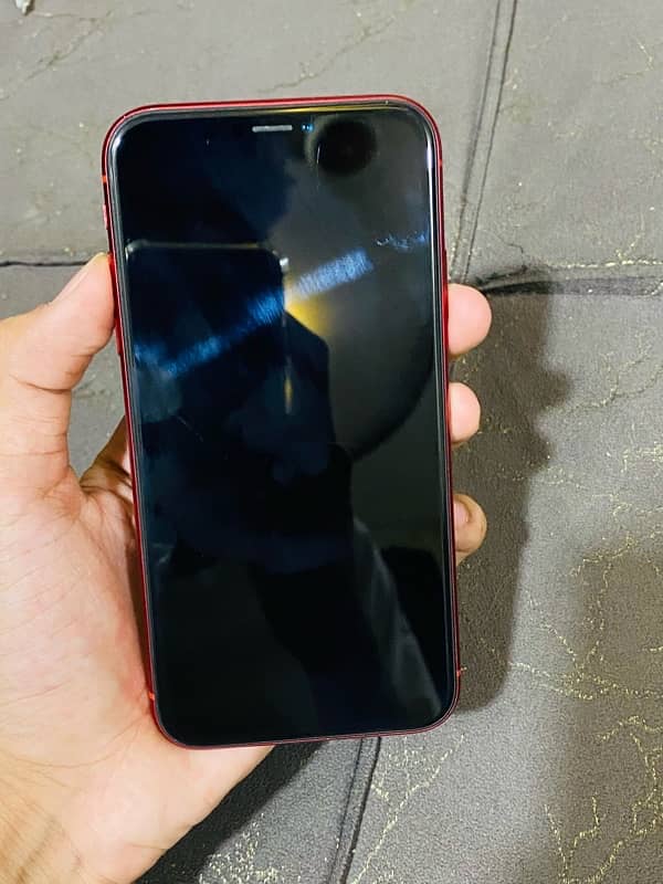 IPHONE XR 7