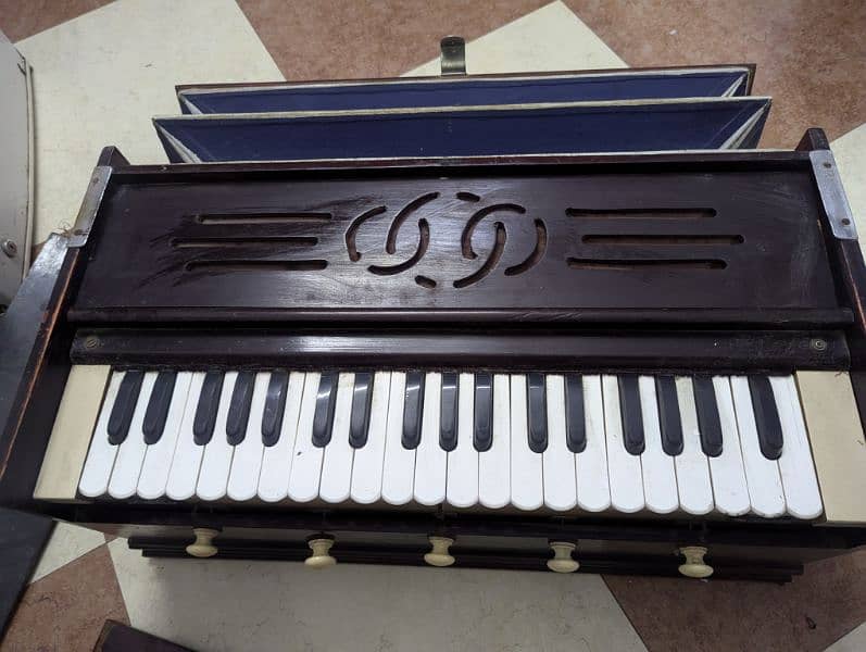 old antique harmonium for sale 4