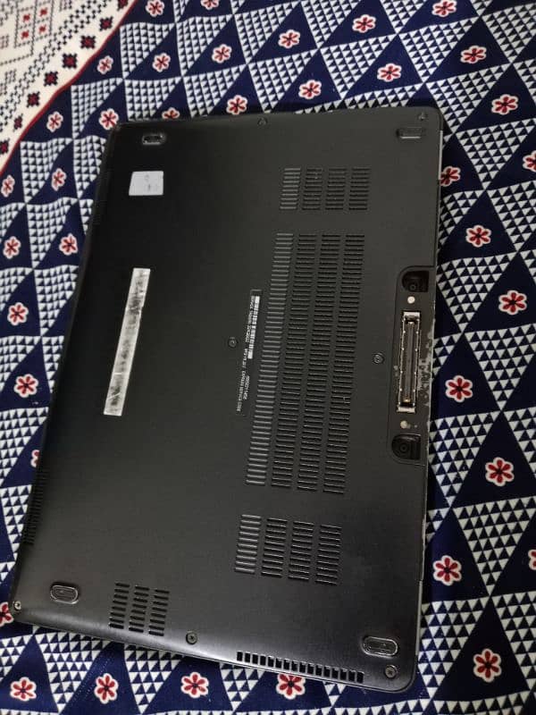 Dell E7270 laptop for sale 1