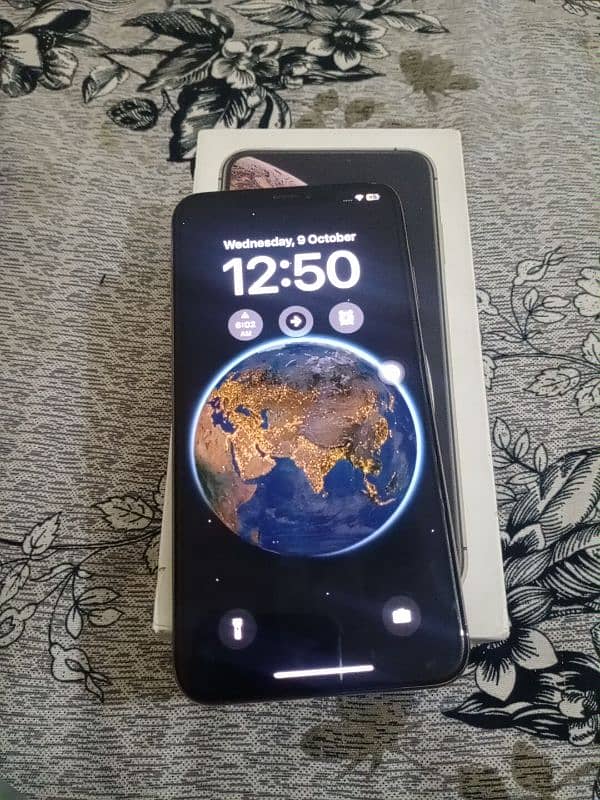 iphone xsmax 256 gb factory unlock 0