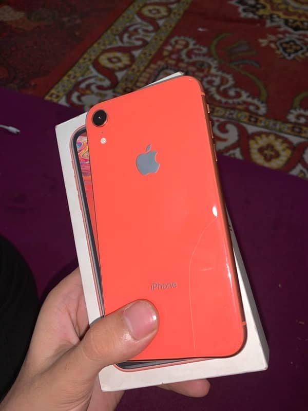 iphone xr with full box 2