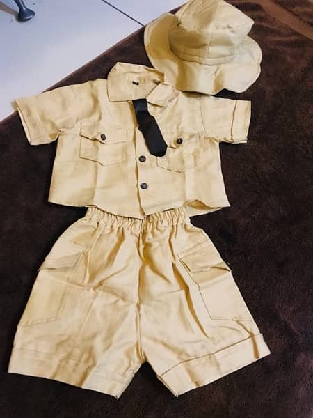 Safari suit 1