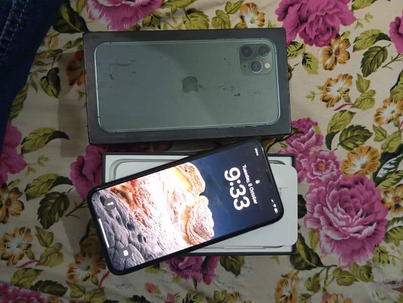 Iphone 11 pro max Pta Approved Dual sim 0