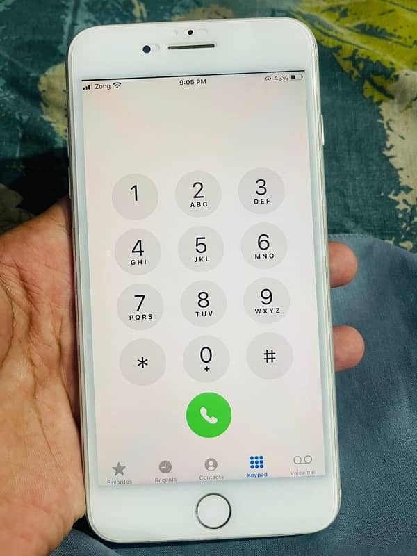 I PHONE 7+ {128} gb PTA APPROVED 1