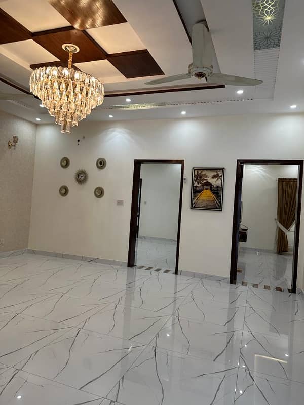 10 Marla House Available For sale In Rafi Block Bahria Town Lahore 4