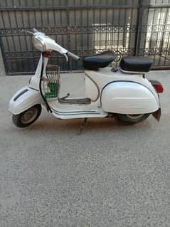 vespa super