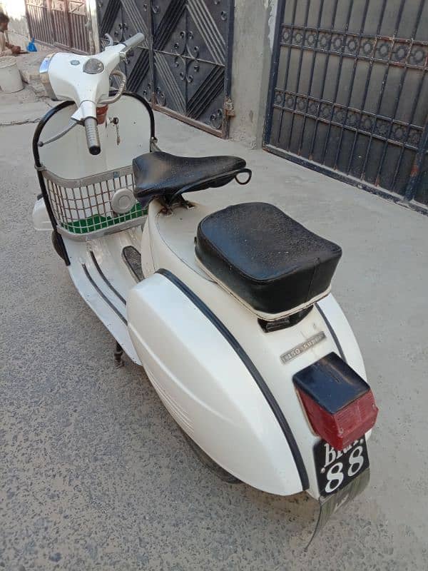 vespa super 2