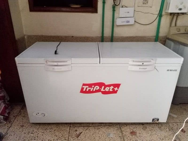 wave triplet 2 door freezer 10/10 condition 5