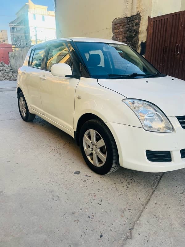 Suzuki Swift 2010 5