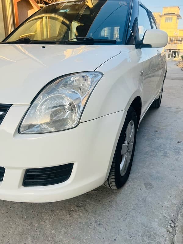 Suzuki Swift 2010 11