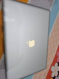 macbook pro 2011