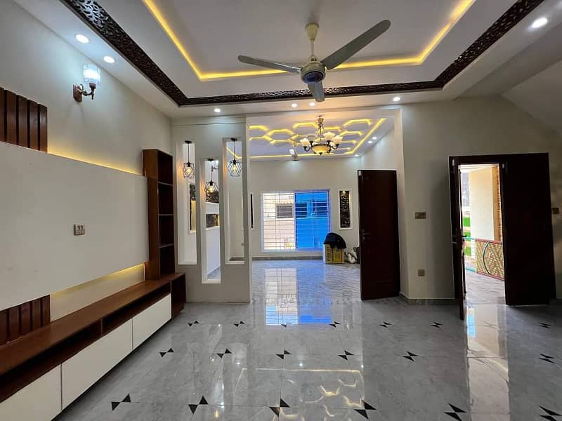 10 Marla Like Brand New House Available For Rent Quaid Block Bahria Town Lahore 4