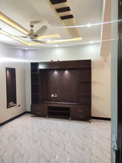 5 Marla Upper Portion Available For Rent In Umar Block Bahria Town Lahore