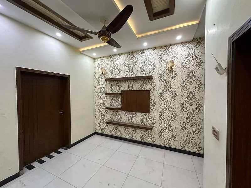 5 Marla House Available For Rent In Umar Block Bahria Town Lahore 3