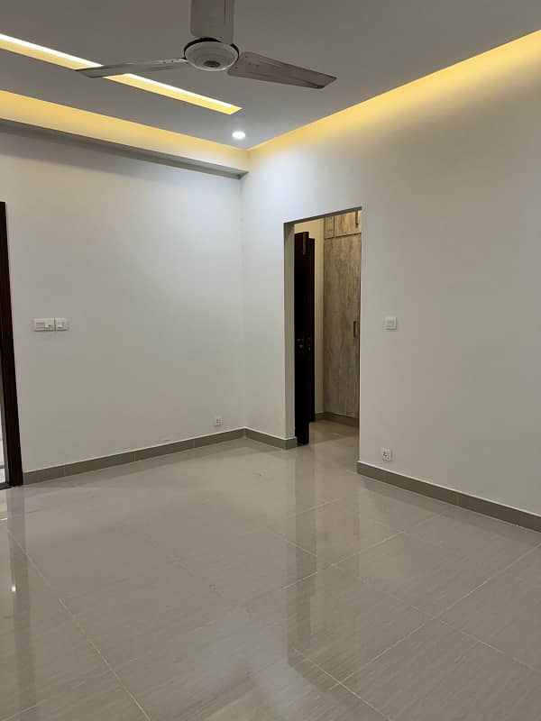 Brand New Super Luxury 10 Marla Ground Floor Apartment Is Available For Rent In Askari 11 Sector D At Super Hot Location 2