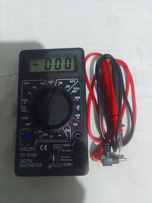 DIGITAL MULTIMETER 1