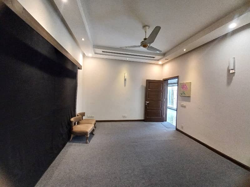 16 Marla Upper Portion Available In Abdalian Society Near By UCP University And Shoukat Khanam 8