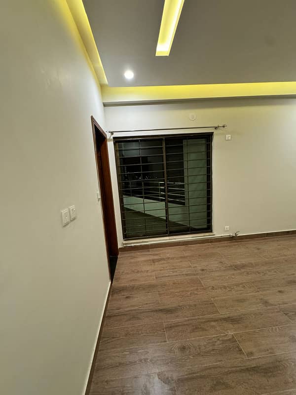 Brand New Super Luxury 10 Marla Apartment Is Available For Rent In Askari 11 Sector D At Super Hot Location 6