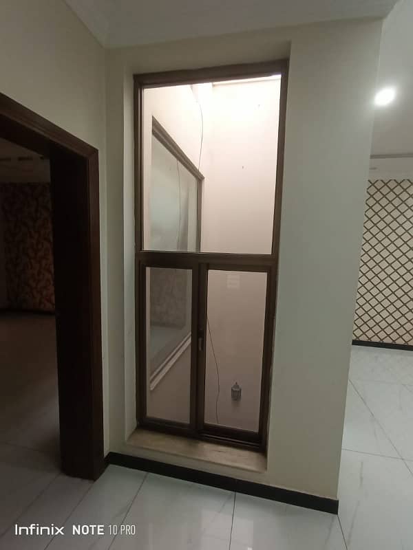 10 Marla Upper Portion Available For Rent In Ghulbahar Block Bahria Town Lahore 3