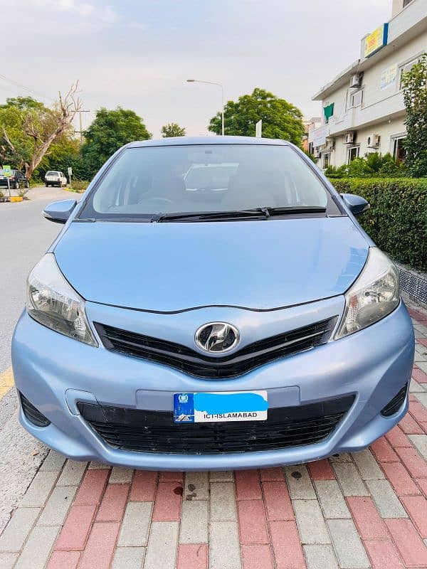 Toyota Vitz 2013, Islamabad registered, immaculate condition 3