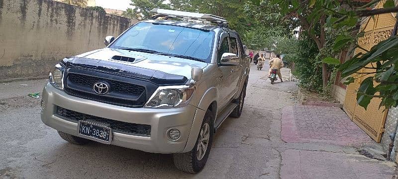 Toyota Hilux 2005 4