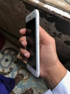 iPhone 8 (non PTA)