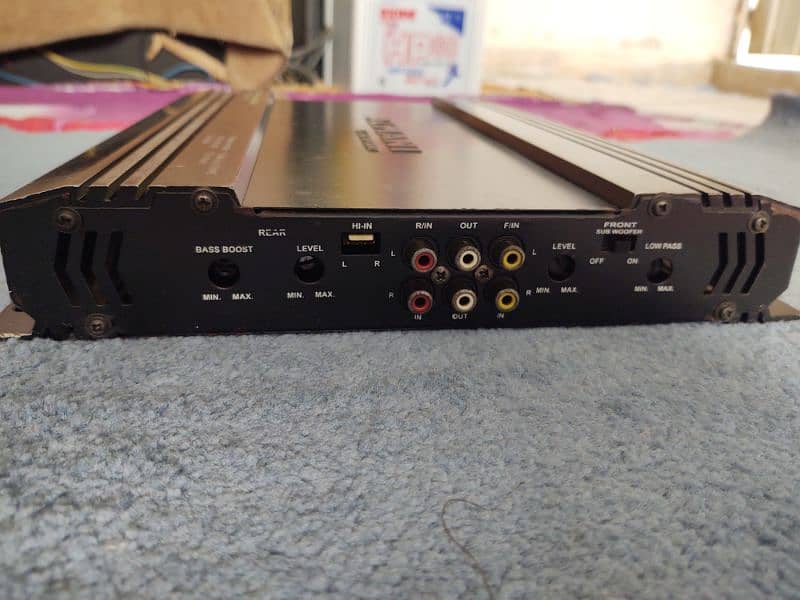 Almani 4 channel car amplifier 2200watts 8