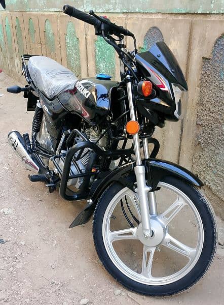 Suzuki gd110$ 7