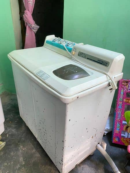 Hitachi Washing & dryer machine 0