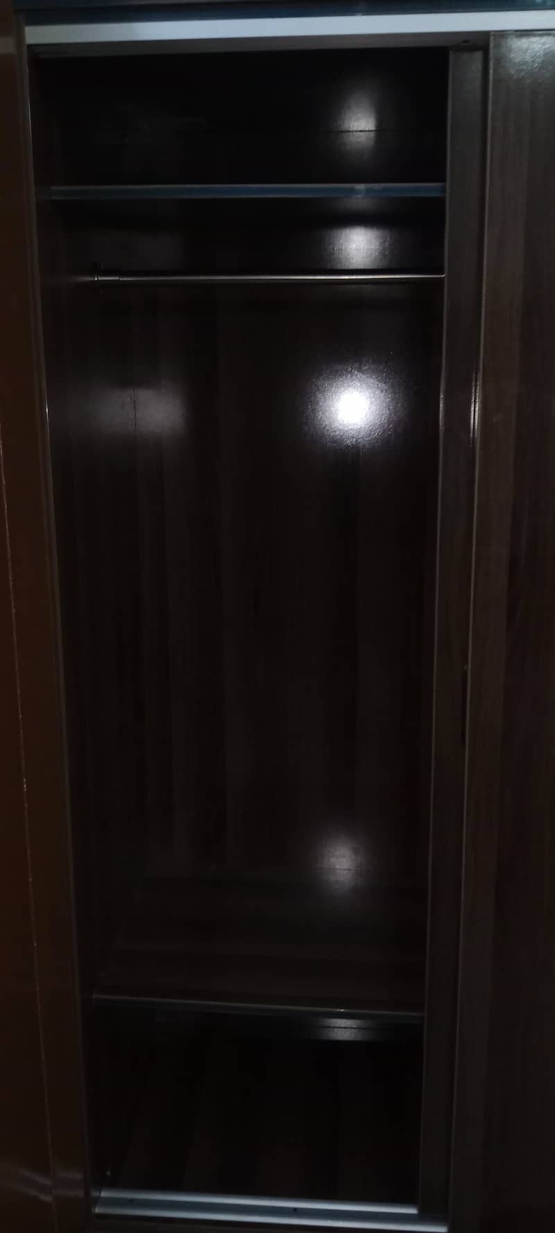 Wardrobe Cupboard with Sliding Doors, New Almari 1