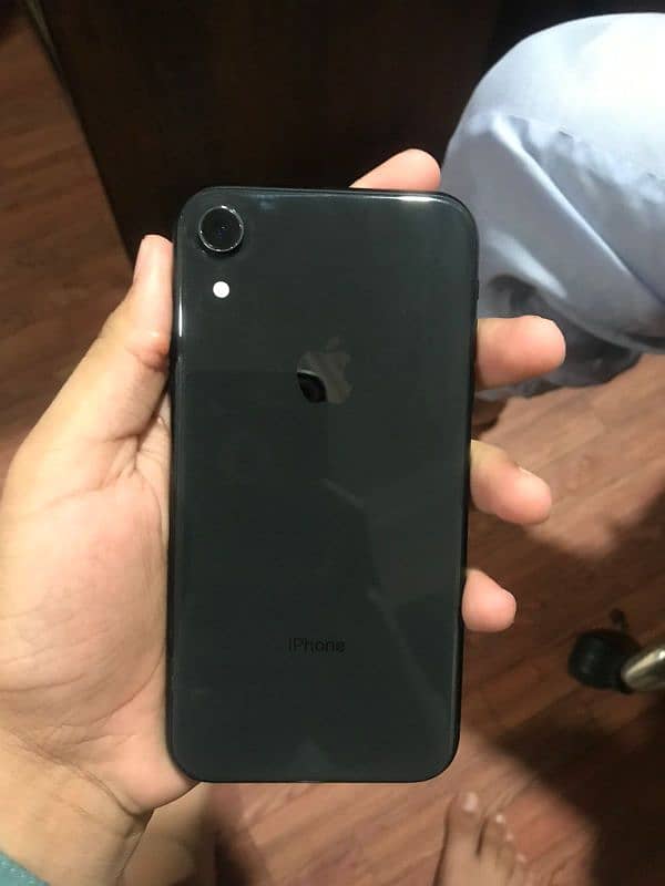 iPhone xr 1