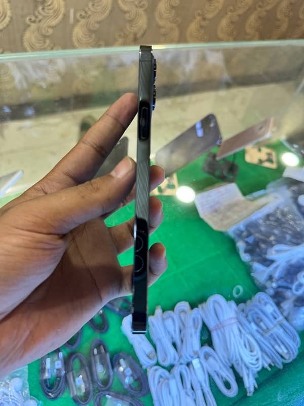 iphone 12 pro max 128GB Factory unlock 1