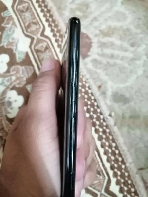 Samsung s8 for sale in good condition 2