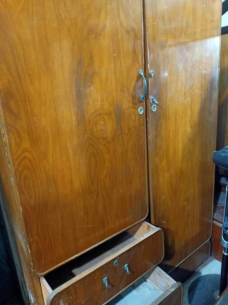 Solid wood/Heavy Weight Old Wood wardrobe available for sale. 4