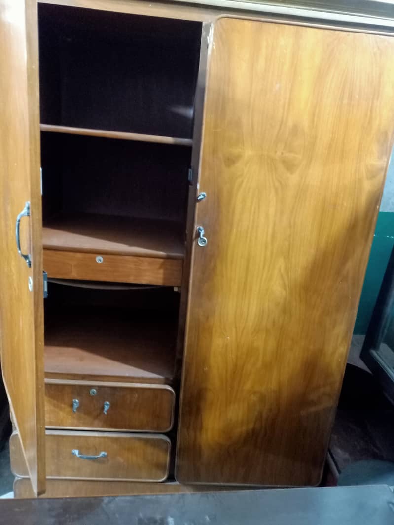 Solid wood/Heavy Weight Old Wood wardrobe available for sale. 7