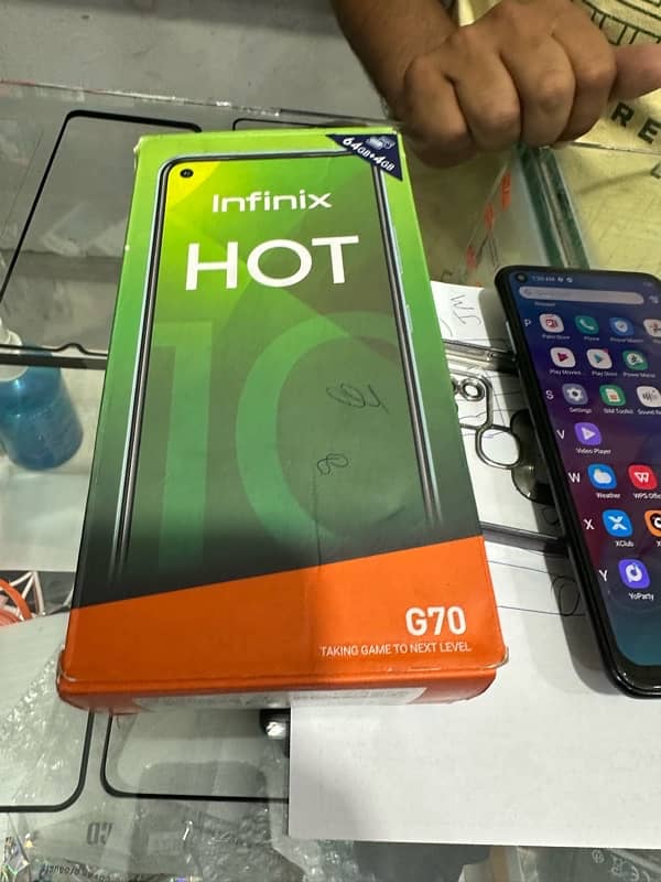 infinix hot 10 4