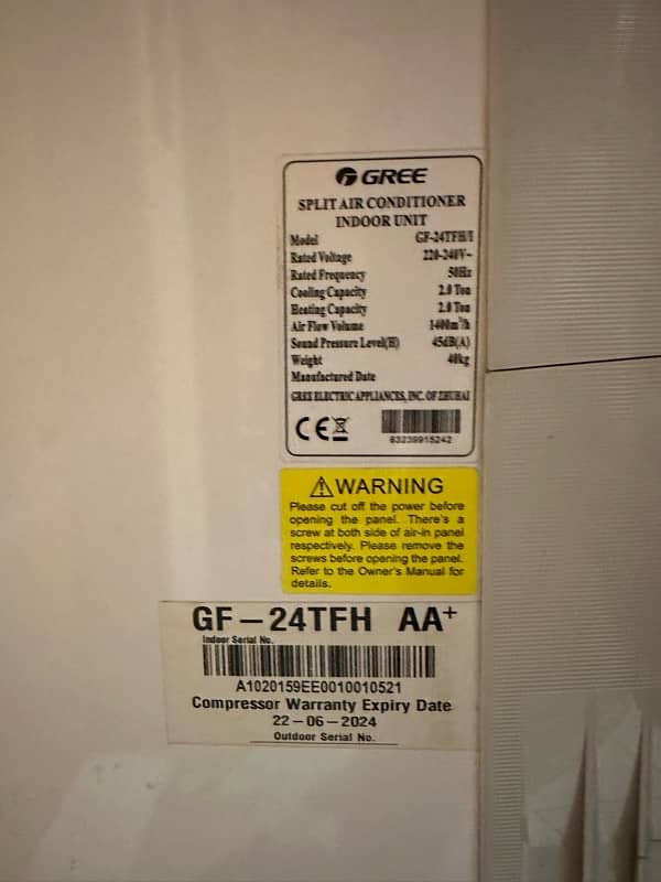 GREE 2 Ton Inverter almost brand new 0