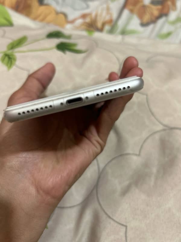 Iphone 8 plus PTA 256 3