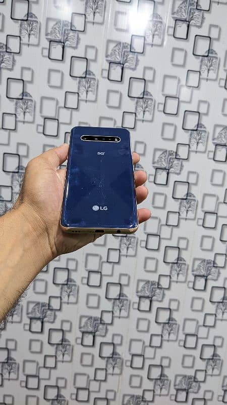 LG V60 Think 5G.   03101873383 1